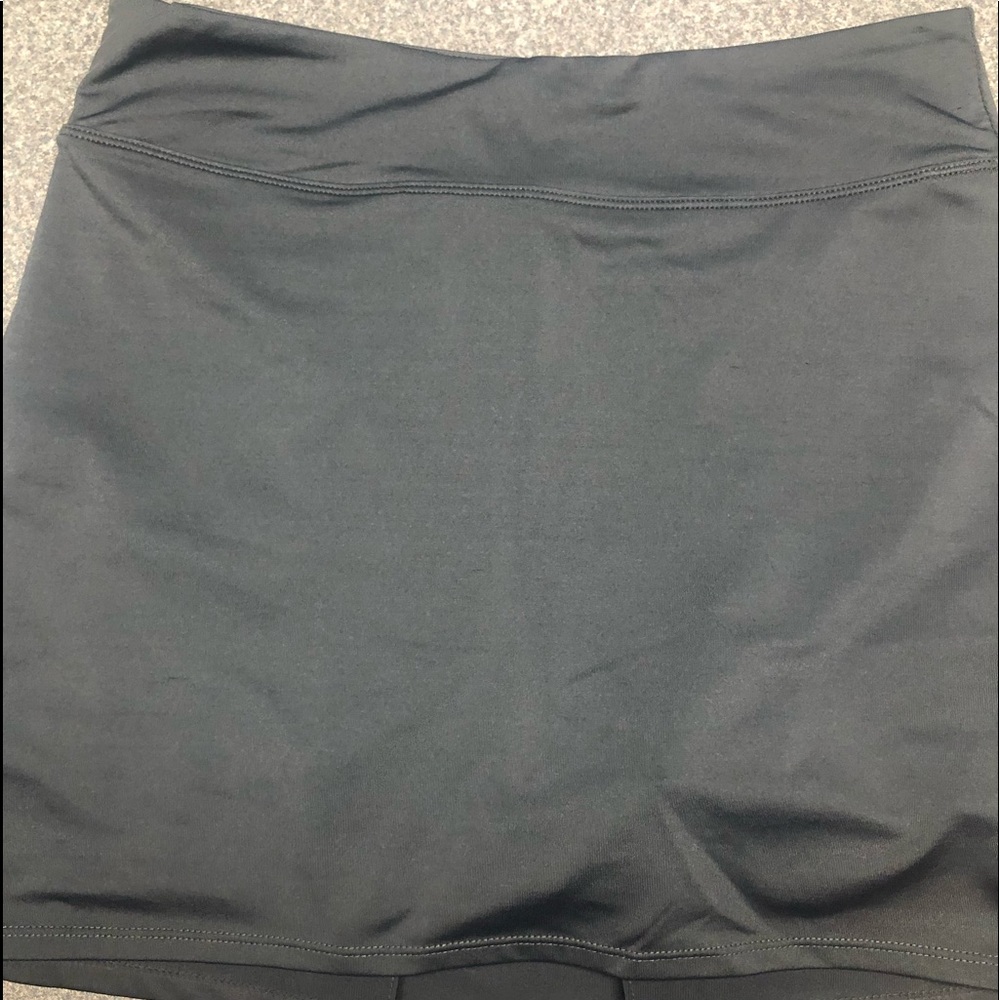 Ladies skort